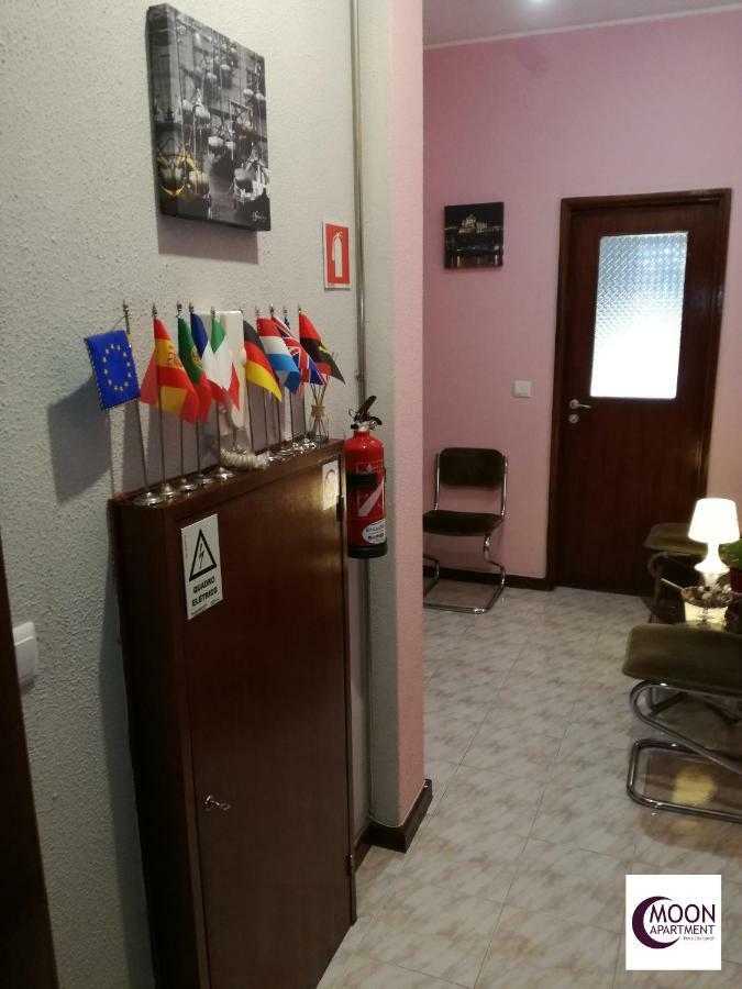 Moon City Center Apartment OOporto Esterno foto